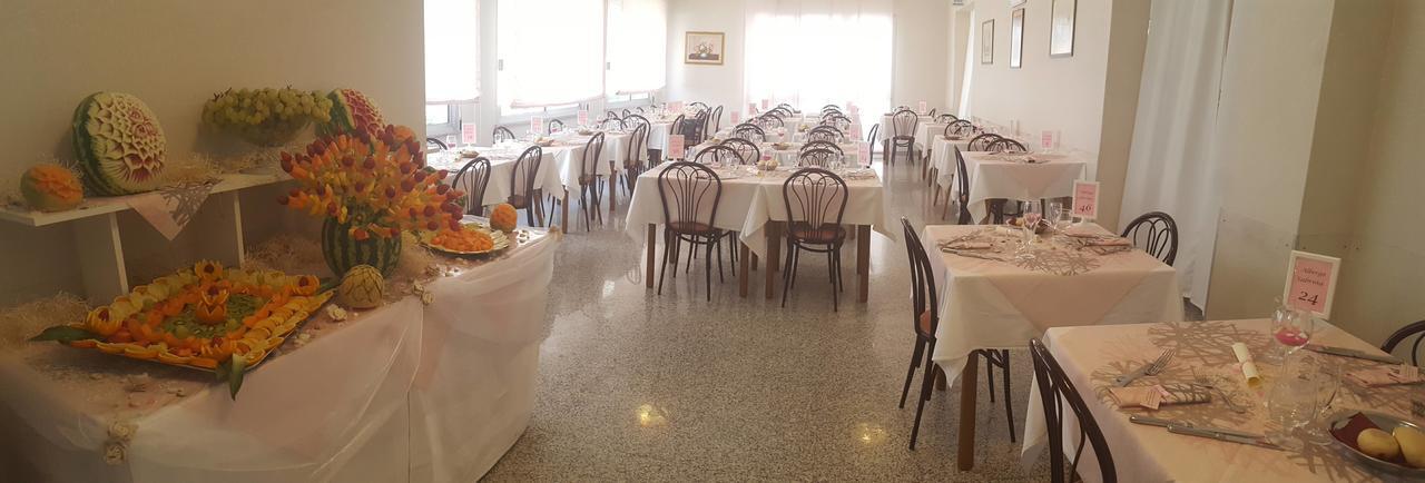 Albergo Sabrina Rimini Exterior foto